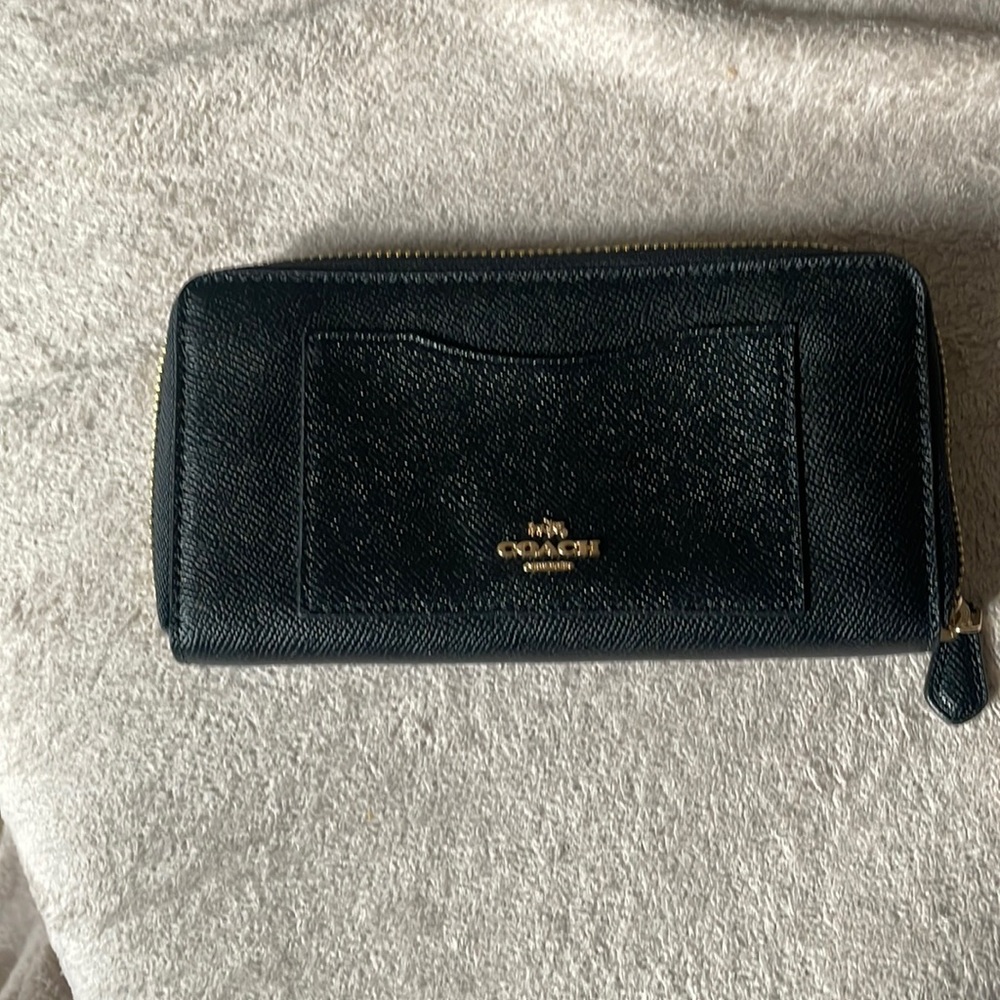 Coach zip wallet